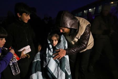 Evacuees from a rebel-held area of Aleppo arrive at insurgent-held al-Rashideen, Syria December 21, 2016. REUTERS/Ammar Abdullah