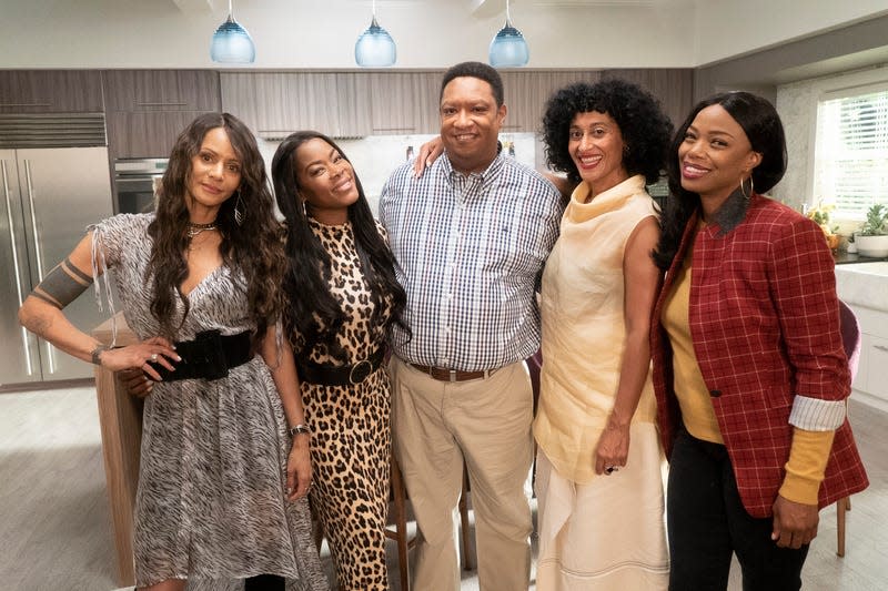 BLACK-ISH - “Feminisn’t” - PERSIA WHITE, GOLDEN BROOKS, REGINALD C. HAYES, TRACEE ELLIS ROSS, JILL MARIE JONES