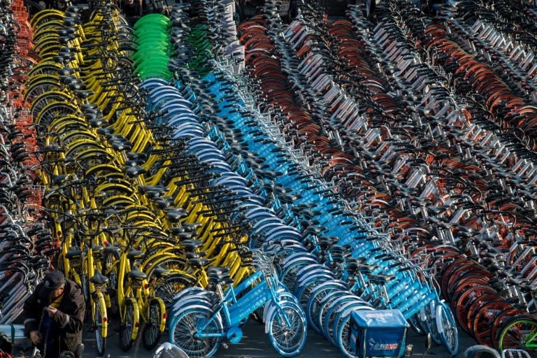 Bike rental costs can be as low as 1 yuan (15 US cents) per hour and the bikes can be left anywhere for the next user to come along