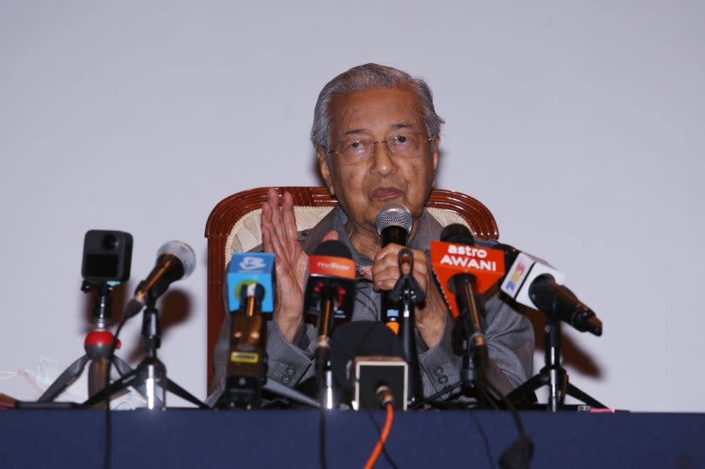 Tun Dr Mahathir Mohamad speaks during a press conference at Yayasan Kepimpinan Perdana in Putrajaya May 18, 2020.  — Picture by Choo Choy May