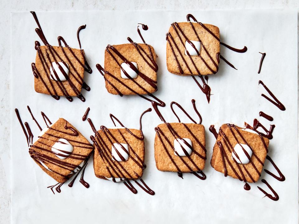 S’mores Linzer Cookies