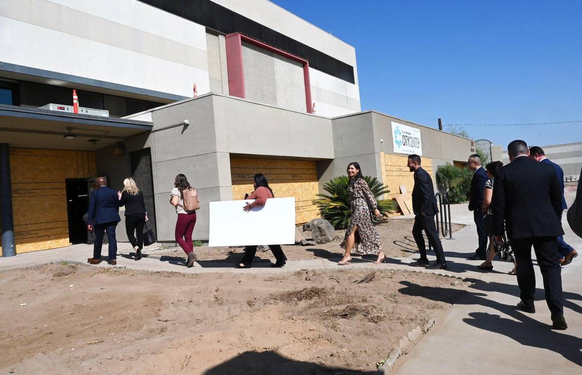 Guests get a tour of The Fresno Mission’s new Heartbeat Hub before receiving a check for $500,00 from Bank of America Wednesday, Oct. 12, 2022 in Fresno.