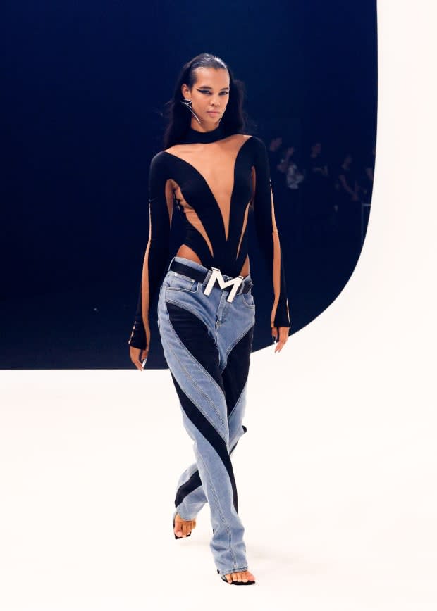 H&M and Mugler Know How to Put on a Show