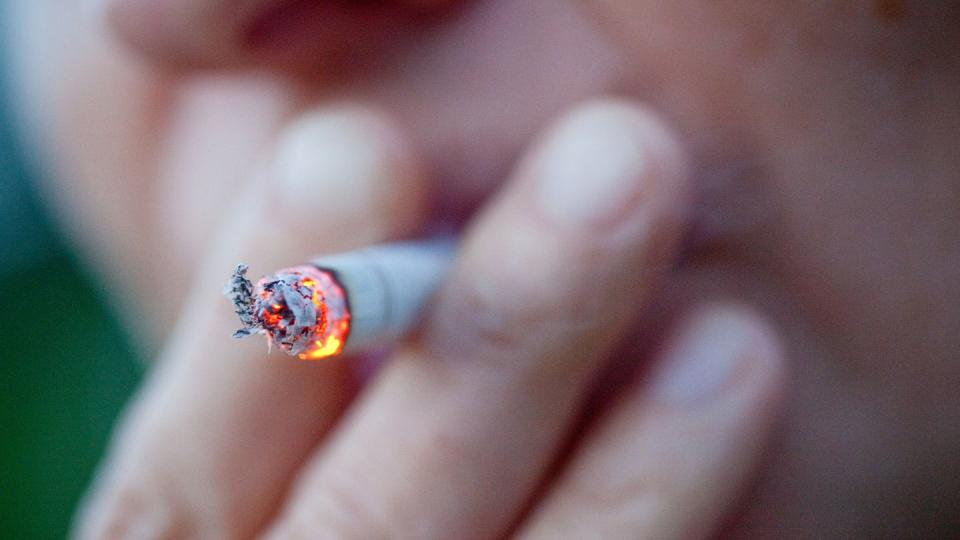 Rauchen kann Lungenkrebs verursachen. (Bild: dpa)