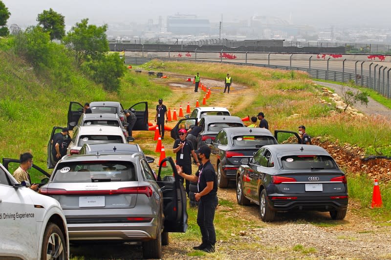 活動中間會安排換車，所以可體驗到e-tron電動與燃油車。