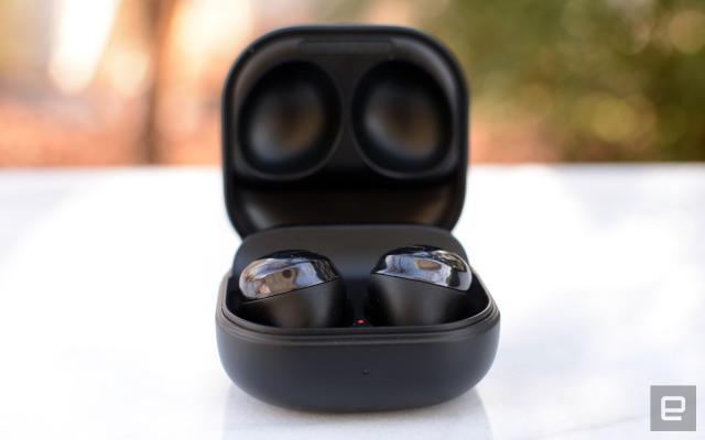 Here's the best look yet at Samsung's Galaxy Buds Pro wireless