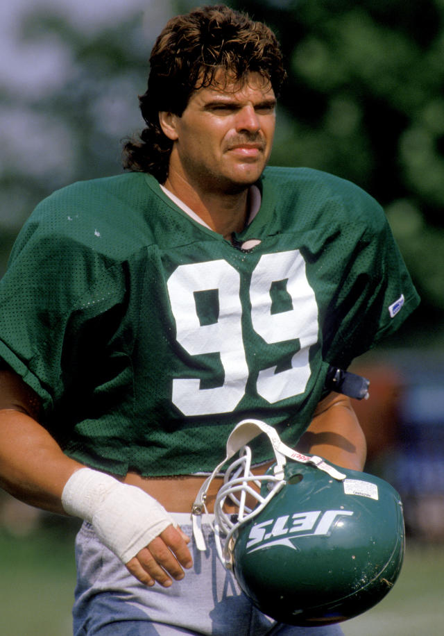 Years later, former Jets great Mark Gastineau wants full credit