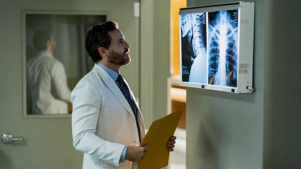 Edgar Ramírez as Dr. Paolo Macchiarini — (Photo by: Scott McDermott/Peacock)