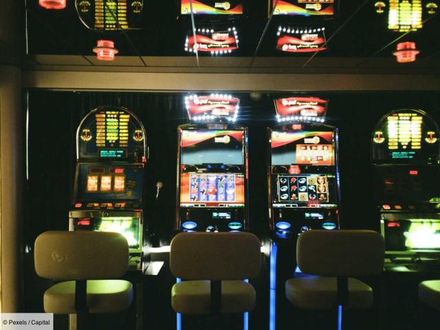 Ils piratent les machines à sous des casinos avec un simple smartphone
