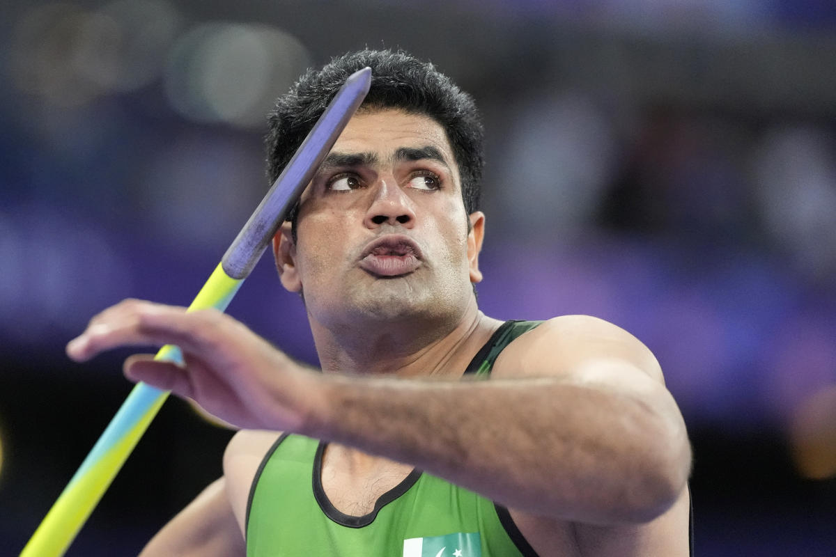 Pakistan-India javelin rivalry between Arshad Nadeem and Neeraj Chopra ...