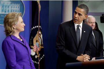 Barack Obama turns to Hillary Clinton