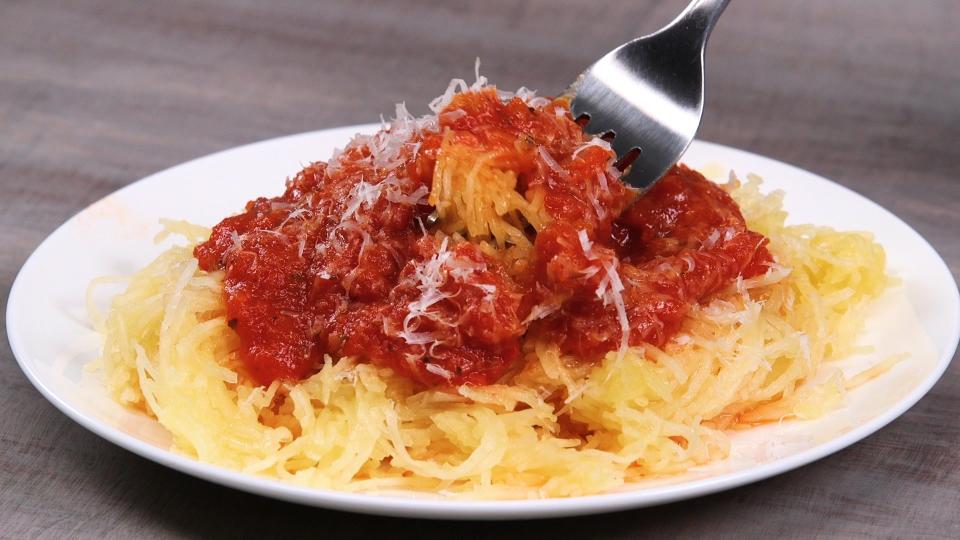 Simple Slow Cooker Spaghetti Squash