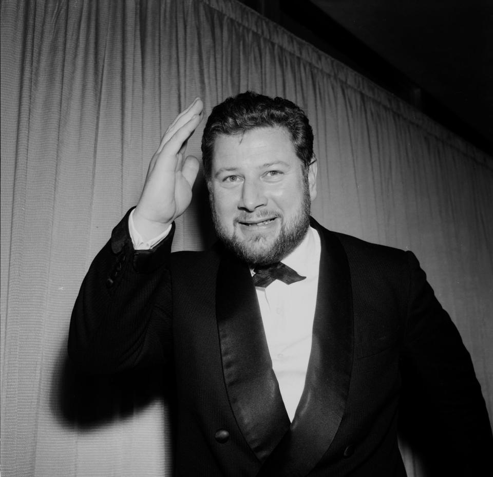 Bei den Oscars, wie hier 1960, war Peter Ustinov stets ein gern gesehener Gast. Zweimal erhielt er die höchste Auszeichnung der Filmbranche. (Bild: 2014 Getty Images/Michael Ochs Archives)