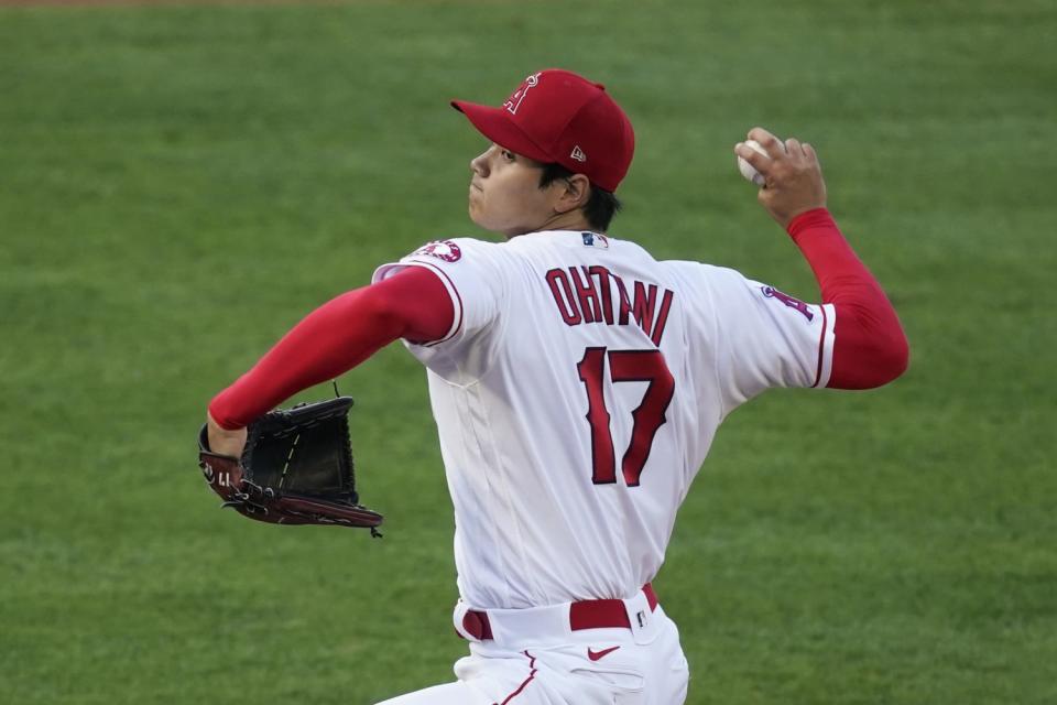 Los Angeles Angels starting pitcher Shohei Ohtani delivers a pitch.