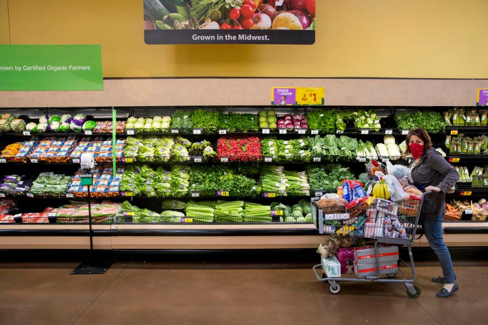 Kroger stores are open on Thanksgiving.