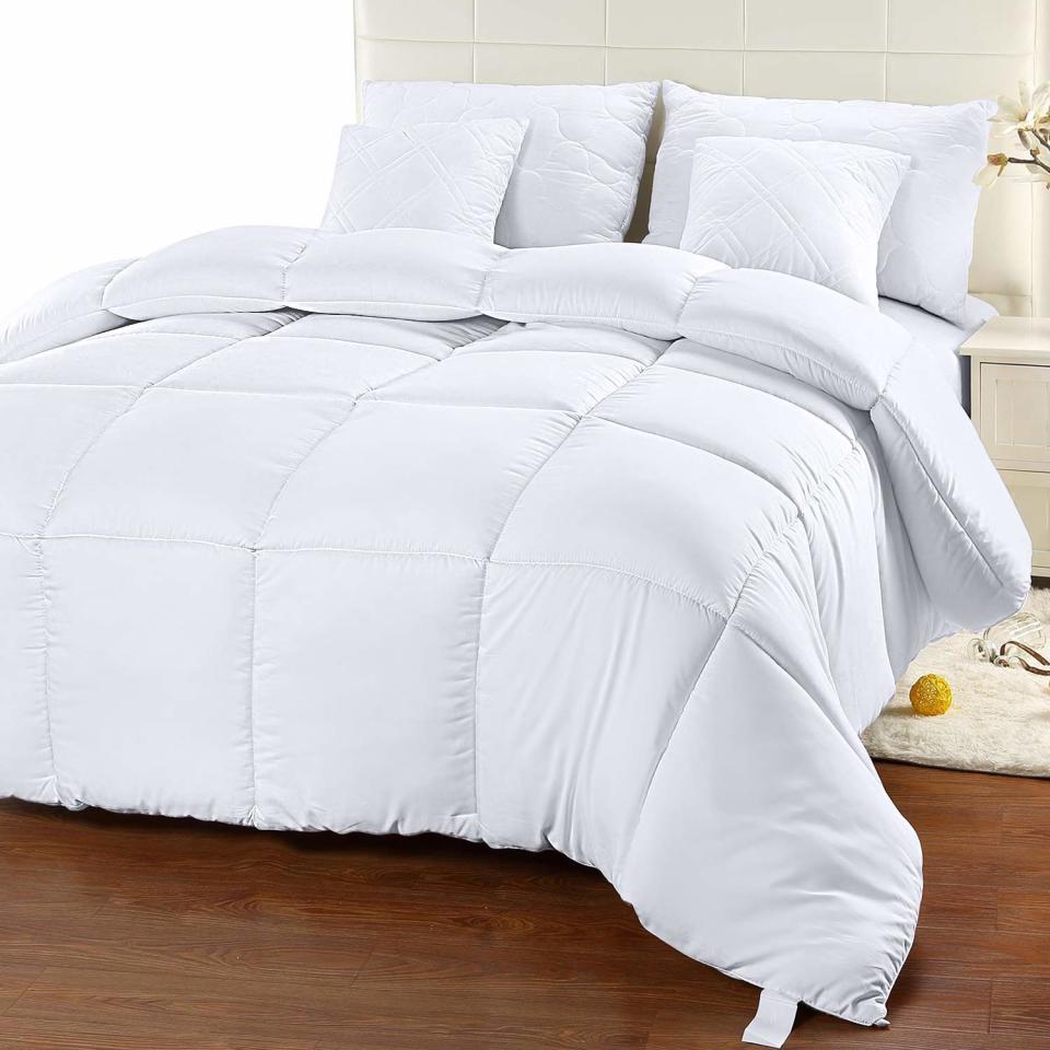 Utopia Bedding Duvet