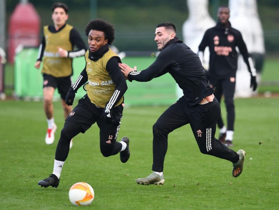 Arsenal midfielder Willian (Arsenal FC via Getty Images)