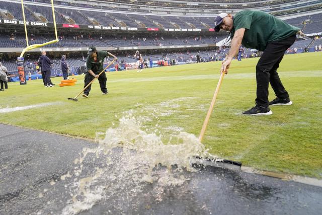 Chicago Bears Trenton Gill penalized for using towel on soggy