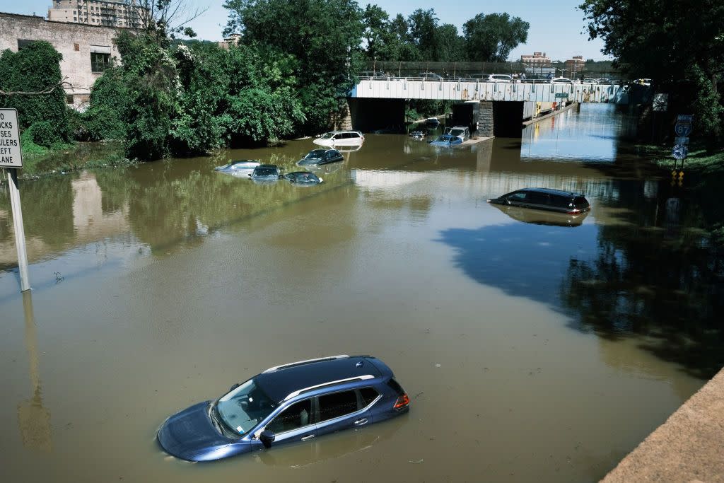 remnants of hurricane ida move through northeast causing widespread flooding