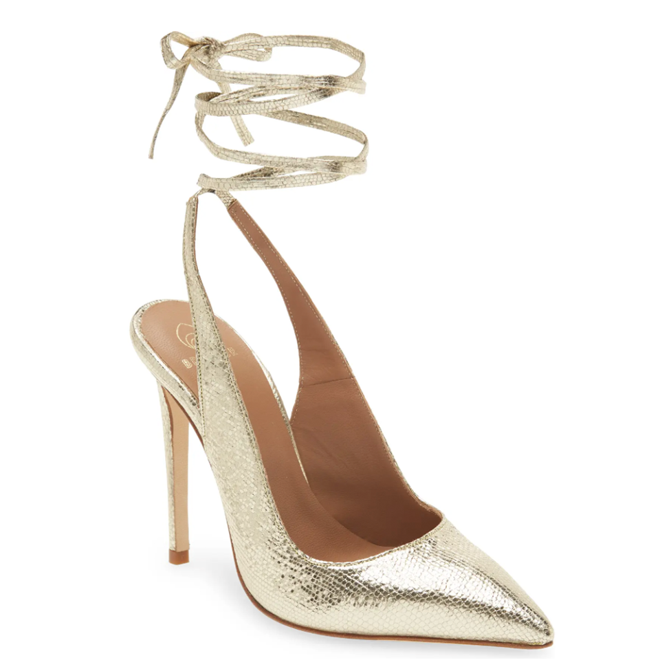 25) Ribbon Ankle Tie Pump