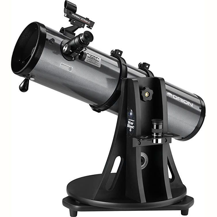 7) Orion 10016 StarBlast 6 Astro Reflector Telescope