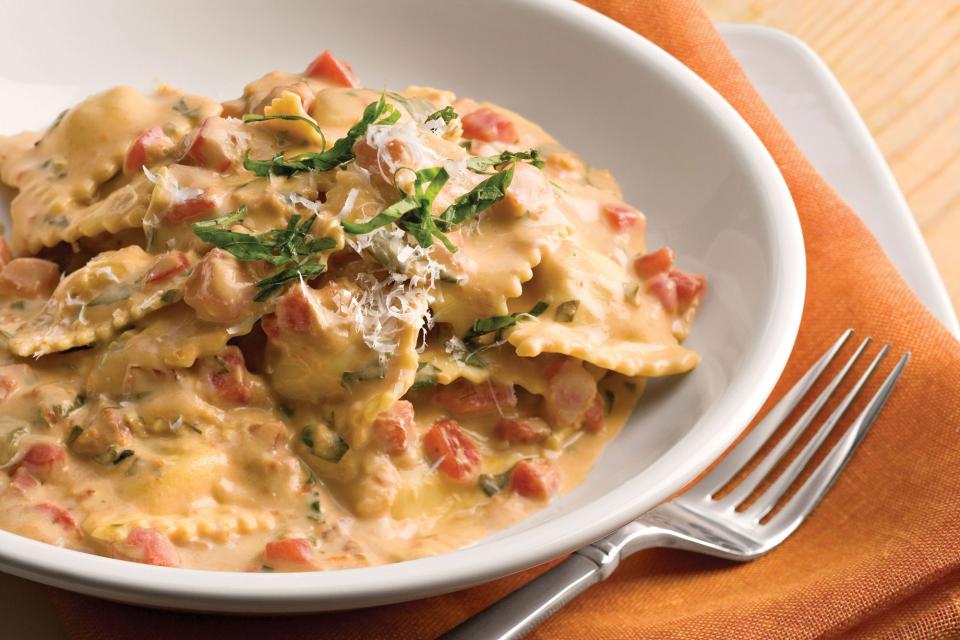 Tuscan Pasta with Tomato-Basil Cream