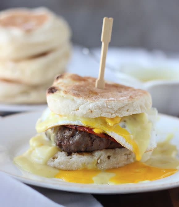 <strong>Get the <a href="http://www.cookingforkeeps.com/2014/01/27/eggs-benedict-burgers/?utm_source=feedburner&utm_medium=email&utm_campaign=Feed:+CookingForKeeps+(Cooking+for+Keeps)" target="_blank">Eggs Benedict Burgers recipe</a> from Cooking for Keeps</strong>