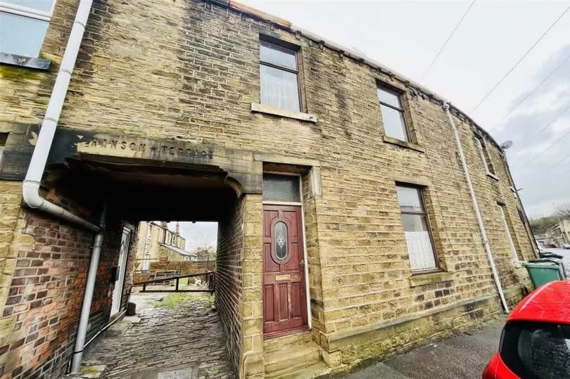 Property in Canal Street, just off Leeds Road, Huddersfield, which has sold for £48,000 -Credit:Boultons