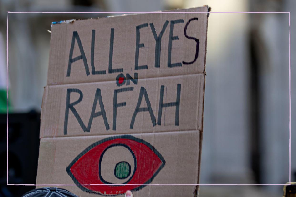  Sign reading 'all eyes on Rafah'. 