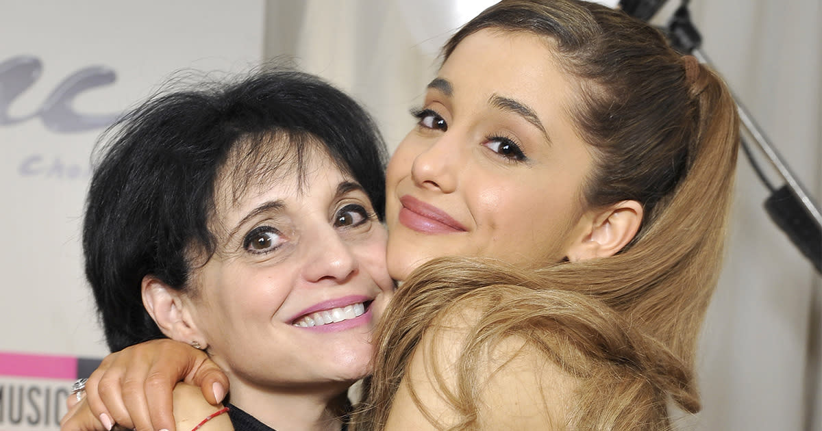 Ariana Grande’s mom helped fans escape following the bombing in Manchester