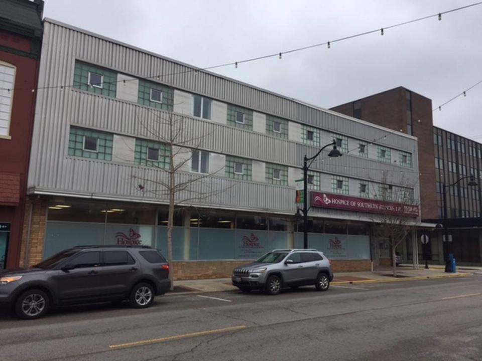 This file photo from 2018 shows the building at 300 E. Main St. in downtown Belleville before Tygracon Properties Inc. built 12 “high-end” apartments on the second and third floors.