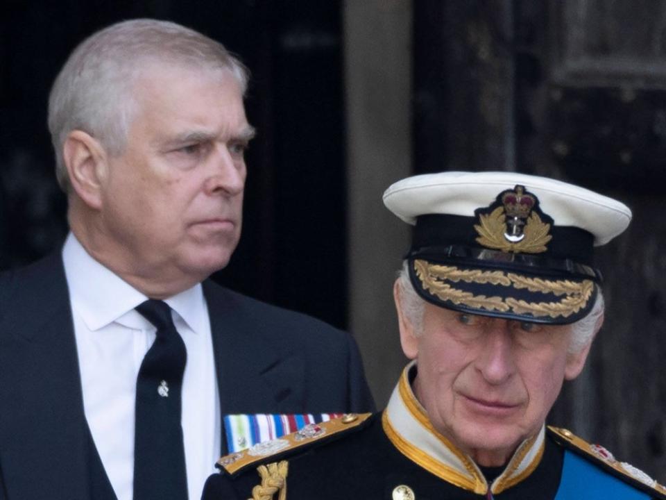 Prinz Andrew und König Charles sind sich angeblich nicht einig, was die Royal Lodge angeht. (Bild: imago/i Images)