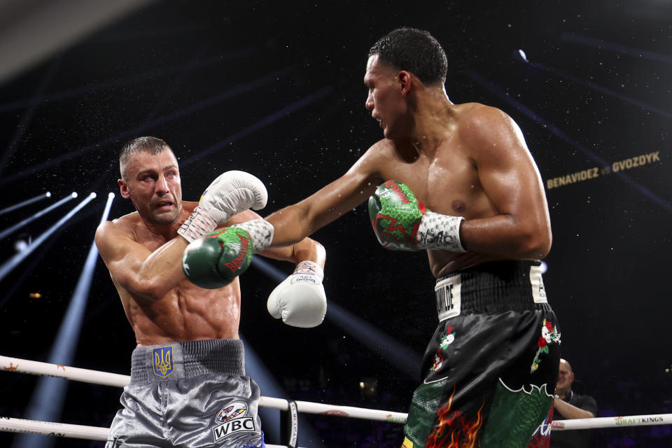 David Benavidez, right, fights Oleksandr Gvozdyk during the WBC interim light heavyweight title boxing bout Saturday, June 15, 2024, in Las Vegas. (Ellen Schmidt/Las Vegas Review-Journal via AP)