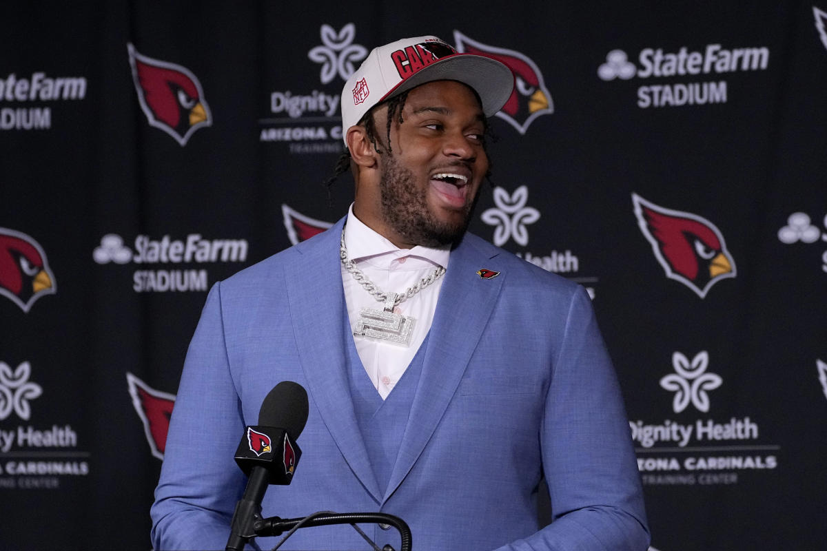 NFL draft grades: Arizona Cardinals slammed for trade, draft class