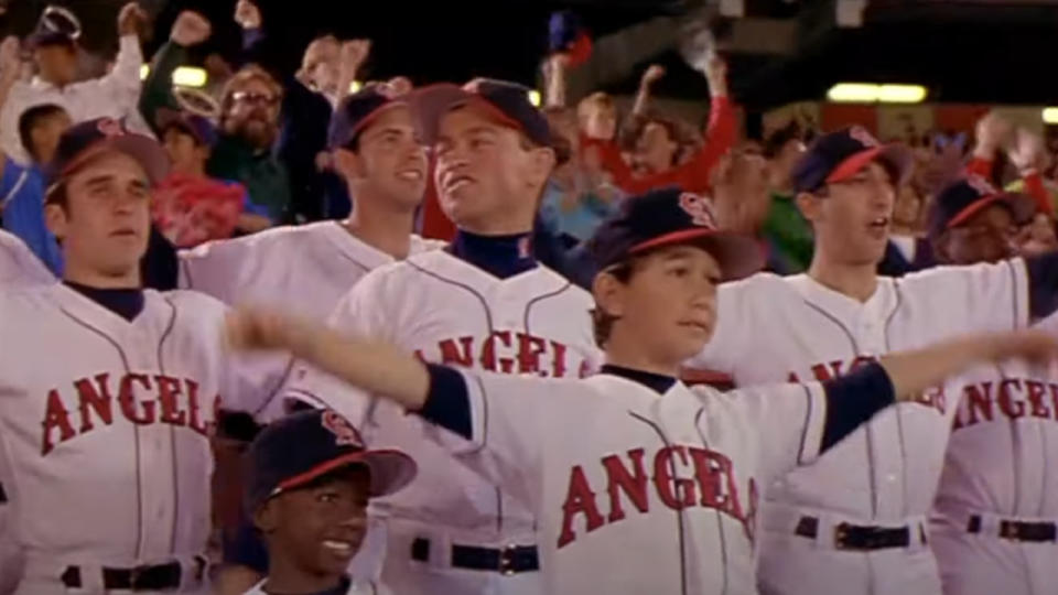 Mel Gets Help From The Crowd (Angels In The Outfield)