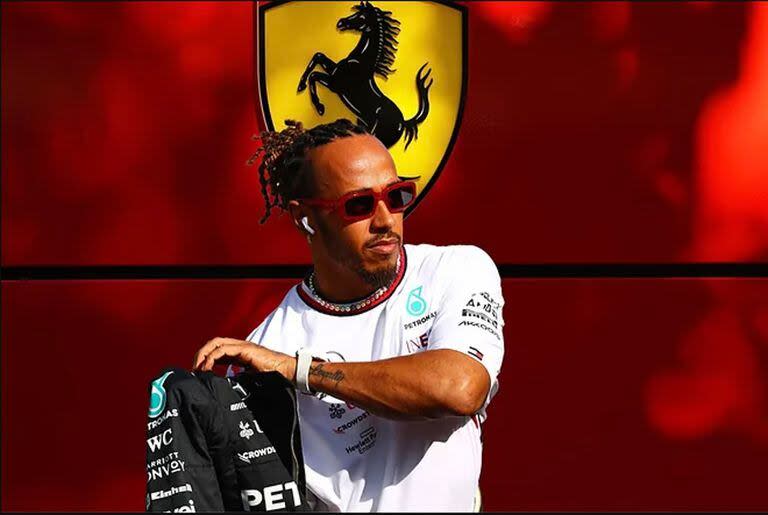 El inglés Lewis Hamilton correrá durante la temporada 2025 para Ferrari