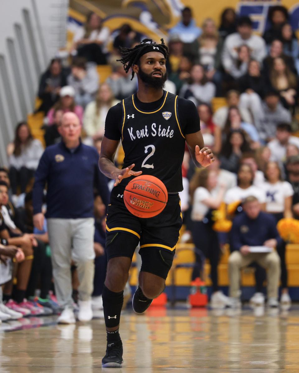 Central Michigan transfer Reggie Bass scored 14 points in his Kent State debut on Monday.
