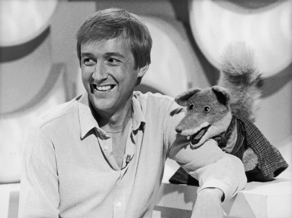 November 1980: Puppet presenter Basil Brush is joined by actor Billy Boyle on ‘The Basil Brush Show’, currently showing on BBC-1. (Photo by Hulton Archive/Getty Images)