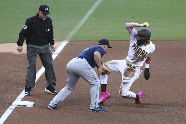 Padres beat Mariners 6-4 for 8th straight win - The Columbian