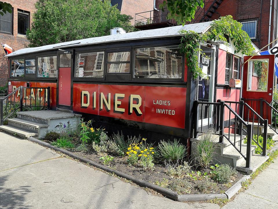 Palace Diner, Maine