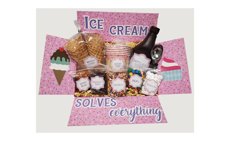 Best gifts for ice cream lovers: Gift set