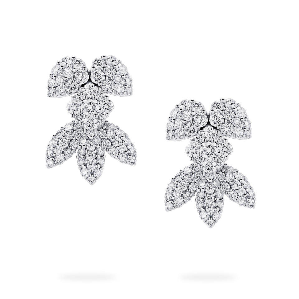 <p><a href="https://www.maisonbirks.com/en_ca/birks-snowflake-diamond-earrings-in-white-gold/450010728096.html" rel="nofollow noopener" target="_blank" data-ylk="slk:Shop Now;elm:context_link;itc:0;sec:content-canvas" class="link ">Shop Now</a></p><p>Birks Snowflake</p><p>maisonbirks.com</p><p>$10500.00</p>