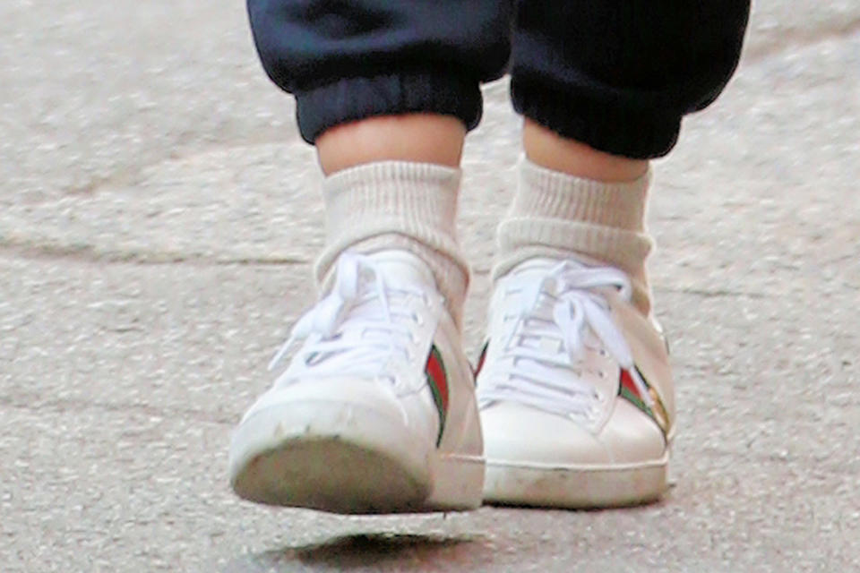 A closer view of Katie Holmes’ sneakers. - Credit: Christopher Peterson/Splash News