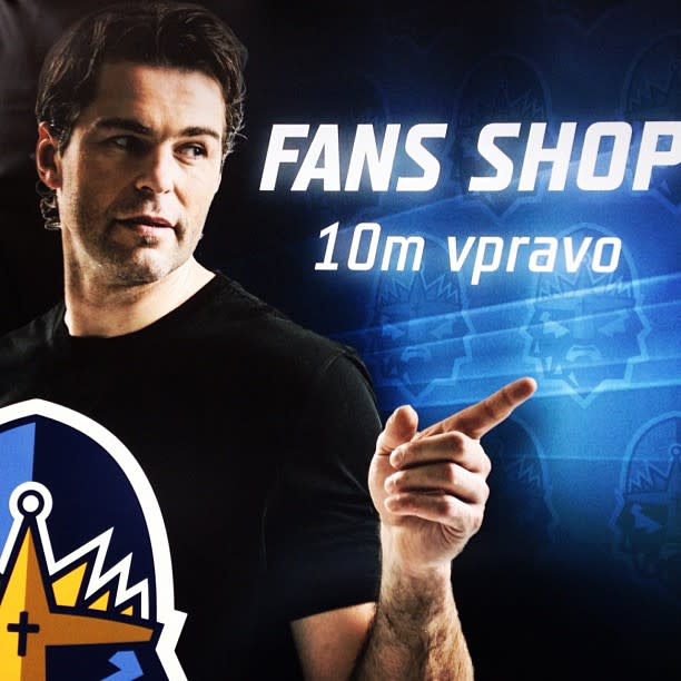 Jaromir Jagr points the way to NHL lockout solution. (#NickInEurope)