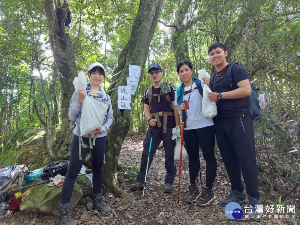 號召山友，一人一袋護山林。