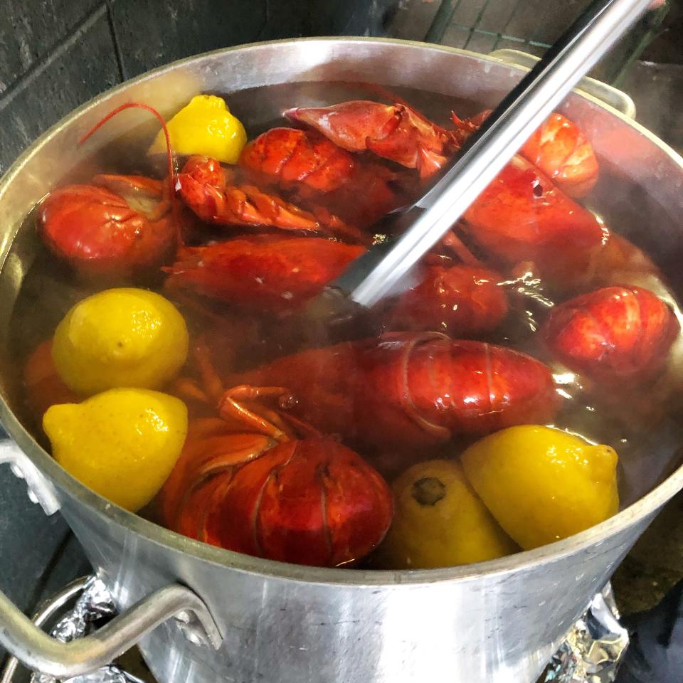 Holiday Markets annual lobster fest brings thousands of lobsters to Royal Oak.