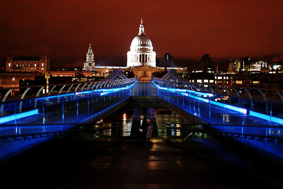 Jinna Yang and her father in London.