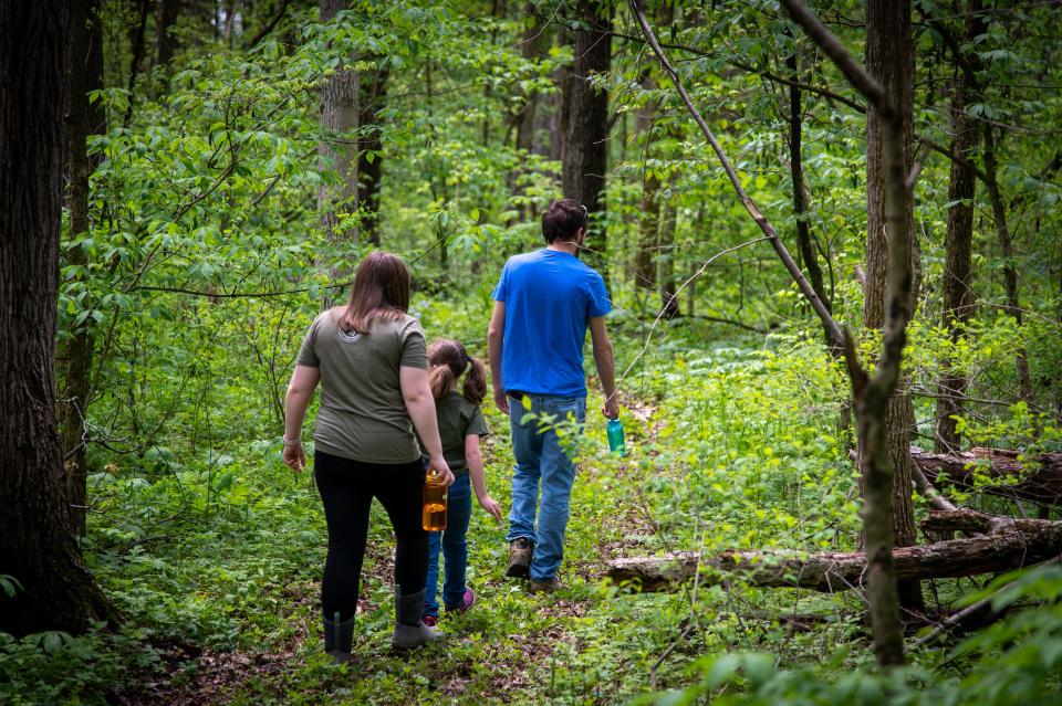 Studies from the American Psychological Association show that walking outdoors promotes greater active thinking and a freer flow of ideas than sitting behind a computer indoors.