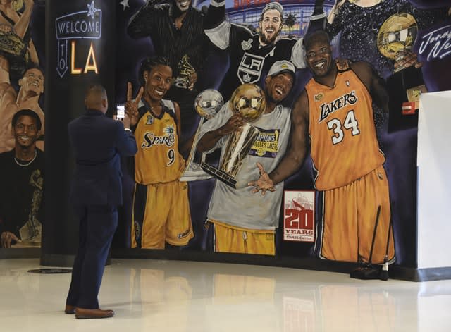 An attendee took a photo of a mural featuring Kobe Bryant inside the Staples Center