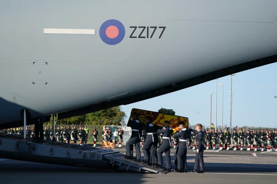 The coffin of Queen Elizabeth II at Edinburgh Airport (Andrew Milligan/PA) (PA Wire)